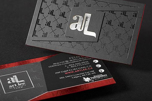 4 Reasons To Invest in Luxury Business Cards for Your Brand